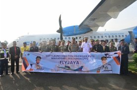 Penerbangan Perdana Masamba-Makassar Resmi Mengudara, Andi Sudirman Sulaiman Ajak Masyarakat Manfaatkan Layanan
