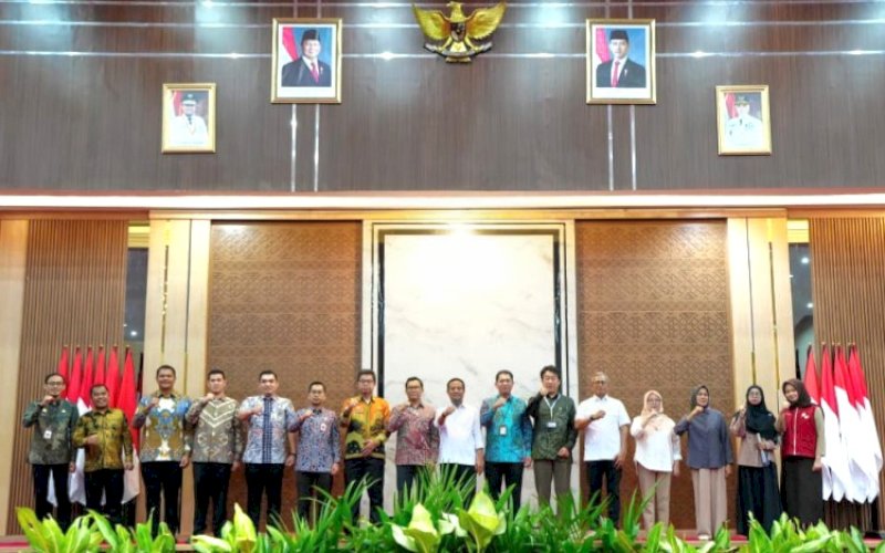 MUSRENBANG RPJMD. Gubernur Sulsel, Andi Sudirman Sulaiman, secara resmi membuka Musyawarah Perencanaan Pembangunan (Musrenbang) RPJMD 2025&ndash;2029 dan Musrenbang RKPD 2026 Provinsi Sulsel di Ruang Pola Kantor Gubernur Sulsel, Kamis (30/4/2026). foto: istimewa