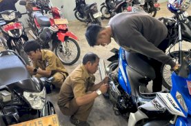 BKAD Bulukumba Cek Fisik Kendaraan Dinas di Gedung Pinisi