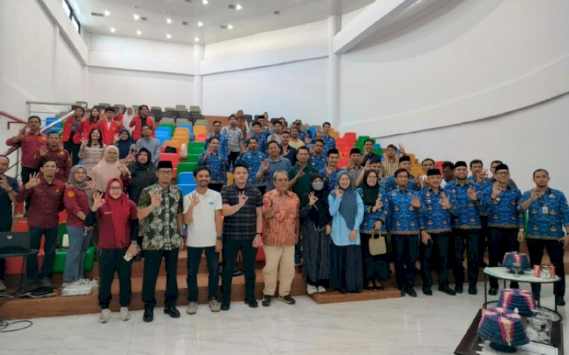 FGD. Focus Group Discussion (FGD) Pengelolaan Sampah yang digelar di Auditorium Gedung PKK Kota Makassar, Jumat (17/4/2026). foto: istimewa