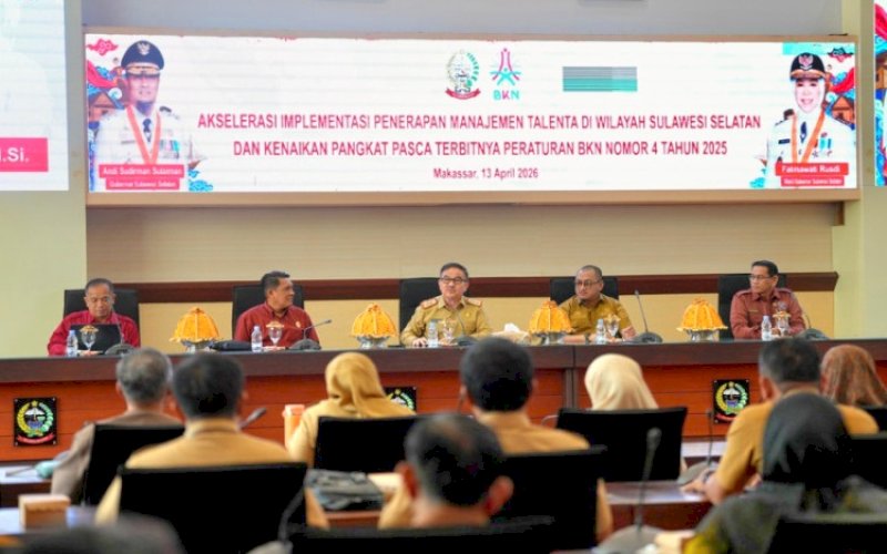 Jufri Rahman (tengah). foto: istimewa