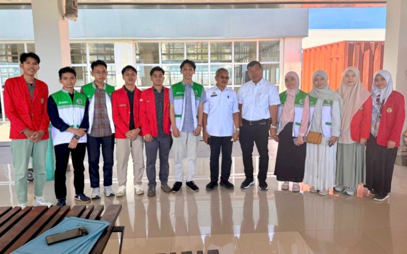 AUDIENSI. Panitia Bakti Sosial Medical Muslim Family (M2F) Fakultas Kedokteran Universitas Hasanuddin (Unhas) 2026 menemui Bupati Bulukumba, Andi Muchtar Ali Yusuf. Baksos ini akan digelar di Bululumba, 15-16 Mei 2026 mendatang. foto: istimewa