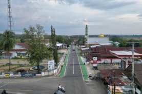 Pemprov Sulsel Tata Ruas Impa-impa&ndash;Anabanua di Wajo, Bahu Jalan Hijau Dilengkapi Jalur Sepeda