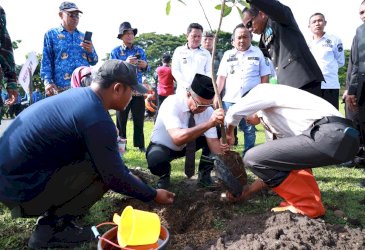 Harkitnas 2026, Andi Utta Lakukan Penanaman Pohon