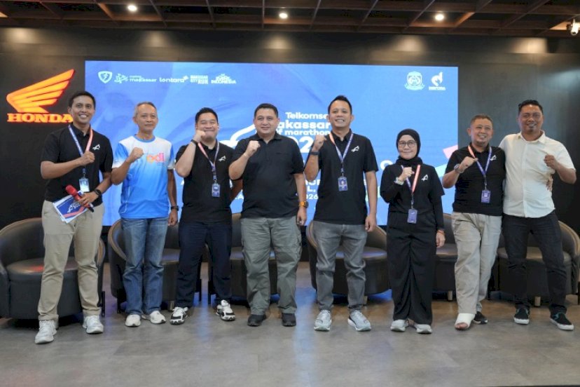 MHM. Wali Kota Makassar, Munafri Arifuddin (keempat kiri), menghadiri konferensi pers pelaksanaan Makassar Half Marathon (MHM) 2026 di Trans Studio Mall (TSM) Makassar, Kamis (28/5/2026). foto: istimewa