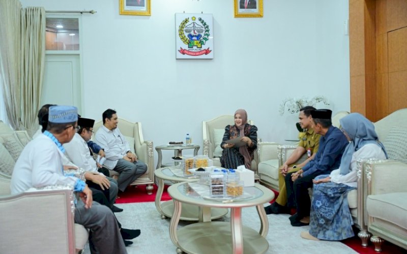 PERTEMUAN. Wakil Gubernur Sulsel, Fatmawati Rusdi, menerima Pengurus Forum Kerukunan Umat Beragama (FKUB) Provinsi Sulsel di Rumah Jabatan Wagub Sulsel, Senin (25/5/2026). foto; istimewa