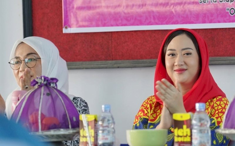 Gunya Paramasukhaputri (kanan). foto: istimewa
