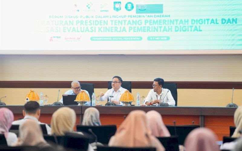 Jufri Rahman (tengah). foto: istimewa