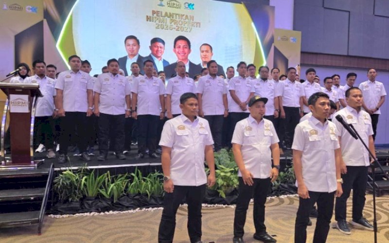 PELANTIKAN. Suasana pelantikan pengurus Hipmi Properti Sulsel masa bakti 2026&ndash;2027 di Hotel Four Points by Sheraton Makassar, Sabtu (2/5/2026). foto: istimewa