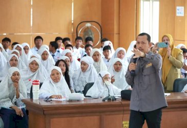 SMPN 1 Bulukumba Gandeng Diskominfo Gelar Pelatihan Jurnalistik bagi Siswa
