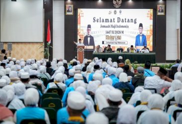 Sambut 392 Jemaah Haji Kloter 21, Andi Sudirman Sulaiman: Harus Jadi Teladan di Masyarakat