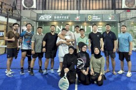 Rezza Pratama Said Pererat Sinergi dan Kebersamaan dengan BTN CBC Makassar Melalui Bermain Padel Bersama