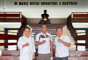 Ketua PWI Sulsel Bertemu Divif 3 Kostrad, Siap Bangun Program Kolaboratif