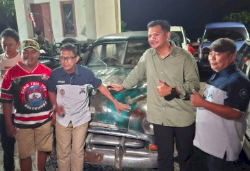 Uji Nurdin Sambut Komunitas Mobil Klasik Se-Sulawesi di Pantai Marina