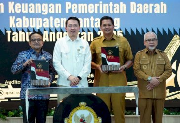 Uji Nurdin Terima Penghargaan Opini WTP, Pemkab Bantaeng Raih 11 Tahun Berturut-turut