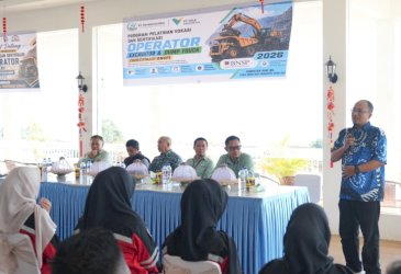 Vale Gelar Pelatihan Vokasi Operator Alat Berat