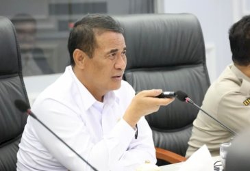 Andi Amran Sulaiman Tantang Unesa Kembangkan Benih Kedelai Unggul, Dukung Swasembada