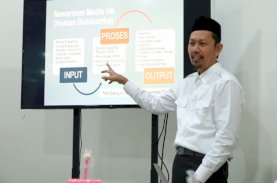 DPMPTSP Bulukumba Bekali Tim Media Sosial Bersama Humas Pemkab