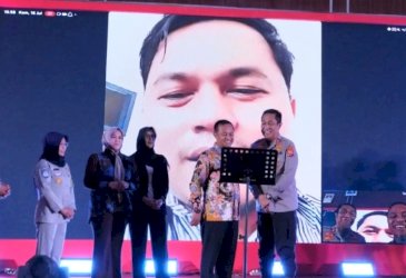 Andi Sudirman Sulaiman Umumkan Pemenang Umrah Gebyar Pendapatan Sulsel 2026 Lewat Panggilan Video