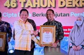 Andi Sudirman Sulaiman Terima Penghargaan Dekranas