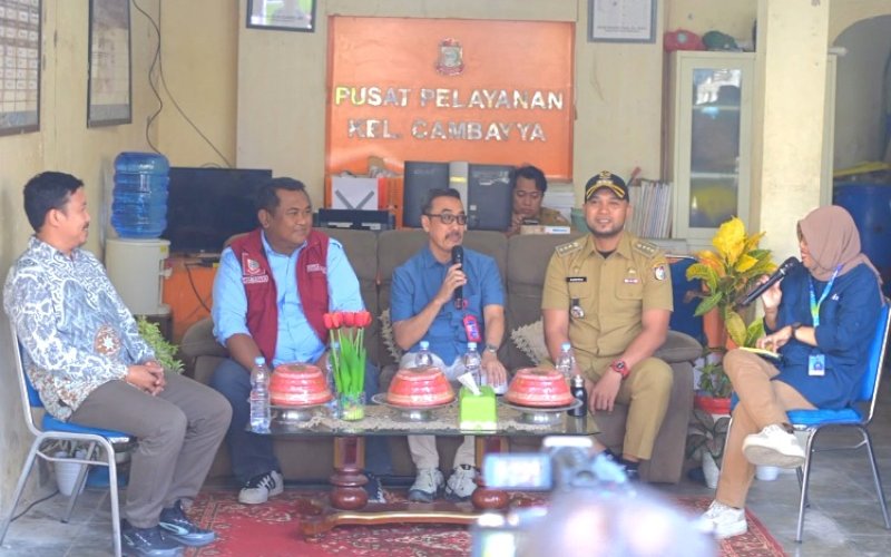Andi Syahrum Makkuradde (tengah). foto: istimewa