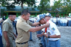 Andi Utta Ajak Wujudkan Sekolah Aman, Ramah Anak, dan Bebas Perundungan di Hari Pertama Tahun Ajaran Baru