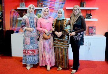 Wagub Sulsel Apresiasi Antusiasme Peserta Saat Meninjau Pameran Dekranas