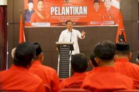 Uji Nurdin Puji Kepemimpinan ARW di PDIP