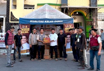 AAS Community Salurkan Bantuan Sosial untuk Warga Terdampak Kebakaran di Jalan Kandea Makassar