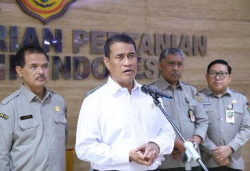 Tindak Tegas 13 Pegawai Kementan Terbukti Judol, Andi Amran Sulaiman: Dicopot Permanen, Titik