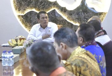 Andi Amran Sulaiman Entaskan Kemiskinan di Alor NTT, Tiga Strategi dan Pengawalan Bantuan Pertanian Diperketat