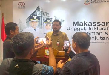 Pemkot Makassar Perketat Penataan Reklame, 12 Ruas Jalan Dilarang Pasang Reklame Insidentil
