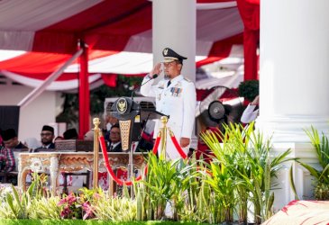 Upacara HUT Kemerdekaan RI Ke-81, Andi Sudirman Sulaiman Gaungkan Kedaulatan Pangan Menuju Indonesia Emas 2045