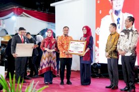 Malam Ramah Tamah HUT Kemerdekaan RI Ke-81, Andi Sudirman Sulaiman Beri Penghargaan kepada Mitra Pembangunan