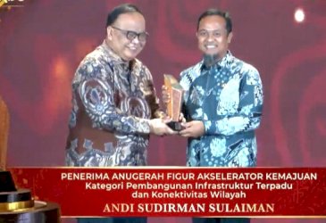 Andi Sudirman Sulaiman Raih Penghargaan Nasional, MYP Dinilai Perkuat Konektivitas dan Pemerataan Pembangunan