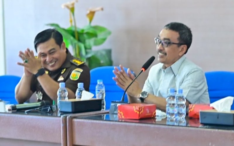 Andi Syahrum Makkuradde (kanan). foto: istimewa