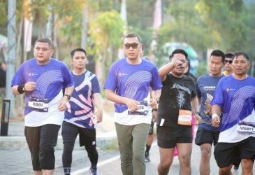 Munafri Arifuddin Lepas dan Lari Bersama Peserta SMANSA Run 2026