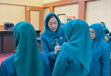 Gunya Paramasukhaputri Lantik Ketua PKK Kecamatan dan Kelurahan Se-Bantaeng, Tekankan Penguatan Pemberdayaan Masyarakat serta Keluarga