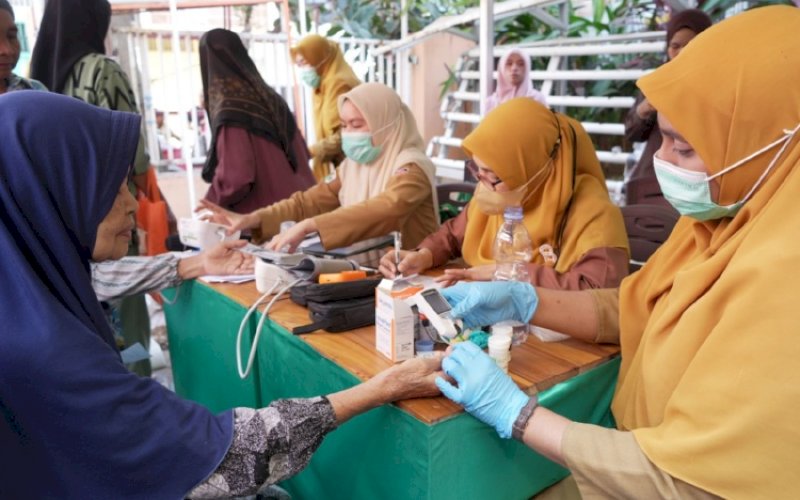 PELINDO PEDULI. Pelindo Group Wilayah Kerja Makassar menggrlar Program Pelindo Peduli, Selasa (11/8/2026). foto: istimewa