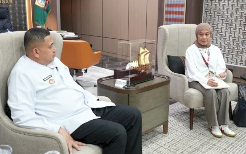 PERTEMUAN. Race Director Makassar Half Marathon Safrita Aryana audiensi terkait pelaksanaan MHM 2027 bersama Wali Kota Makassar Munafri Arifuddin di Balai Kota Makassar, Jumat (14/8/2026). foto: istimewa