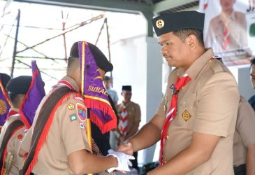 Uji Nurdin Lepas Kontingen Pramuka Kwarcab Bantaeng Menuju Jambore Nasional XII 2026