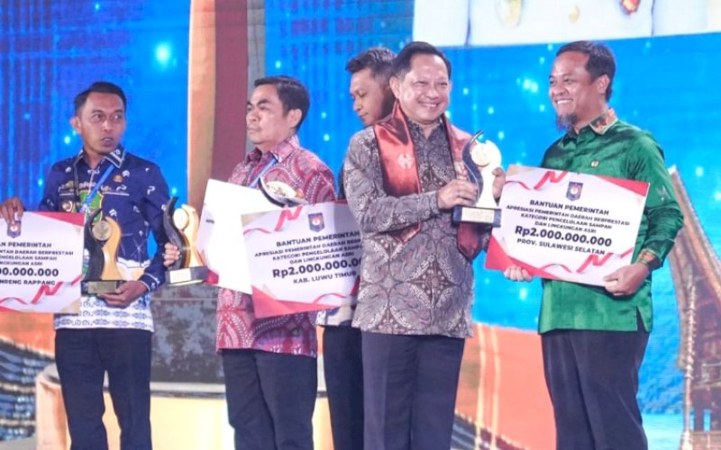 Sulsel Raih Dua Penghargaan Terbaik I dari Kemendagri, Andi Sudirman Sulaiman: Insentif Harus Berdampak bagi Masyarakat