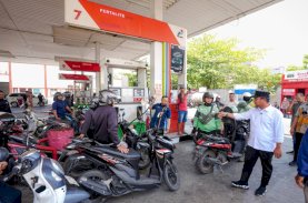 Andi Sudirman Sulaiman Sidak SPBU, Temukan 4 Nozzle Hanya Satu Operator