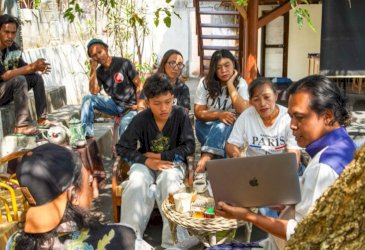Pelindo Marine Bekali Perajin Batik Eks Dolly Hadapi Era Industri 5.0