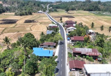 Pembangunan Jalan Pinrang-Enrekang, Gubernur Sulsel: Ruas Paleteang-Malimpung Semakin Mantap