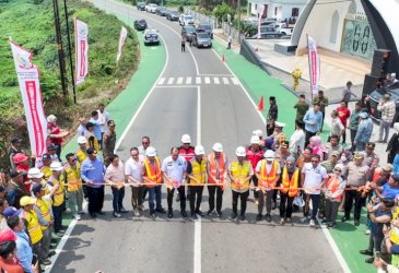 Andi Sudirman Sulaiman Resmikan Ruas Jalan Paleteang-Malimpung-Kabere, Kemantapan Capai 100 Persen