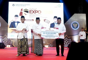 Andi Sudirman Sulaiman Serahkan Rp10 Miliar untuk Pembangunan Masjid Asrama Haji