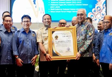 Andi Sudirman Sulaiman Hadiri Pelantikan Pengurus PWI Sulsel 2026-2031, Dorong Pers Jadi Mitra Pembangunan