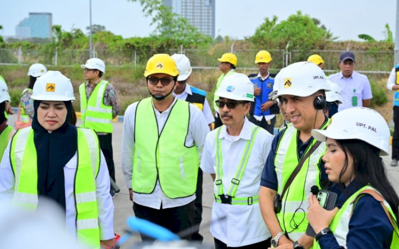 Andi Syahrum Makkuradde (tengah). foto: istimewa
