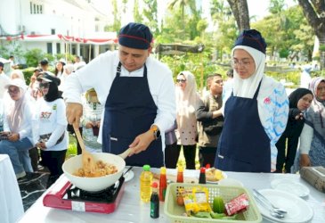 Munafri Arifuddin Juara I Lomba Masak Nasi Goreng Antarkepala Daerah Se-Sulsel